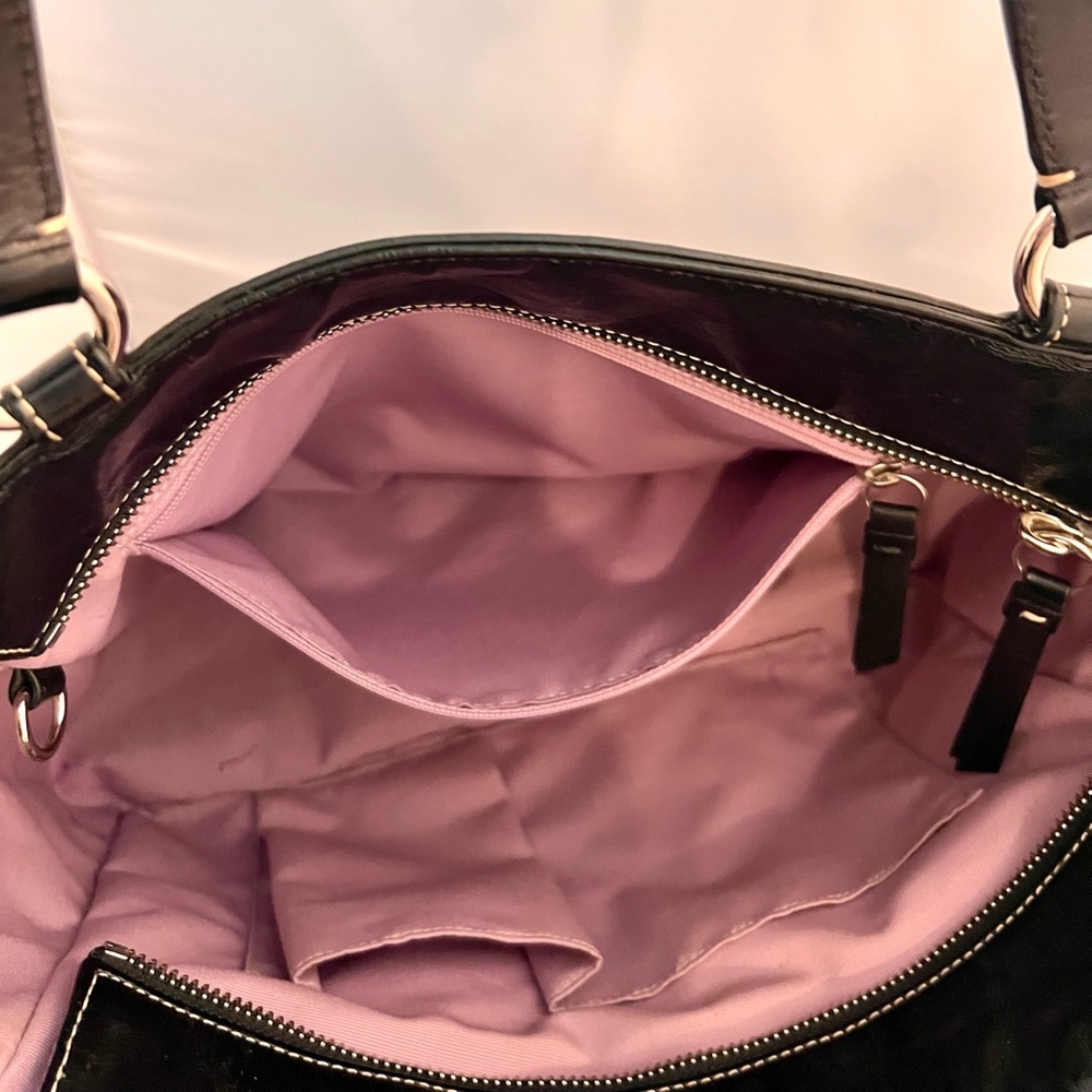Coach East West Gallery Medium Tote Hand Bag Purse Black Patent Leather Logo - Picture 7 of 7